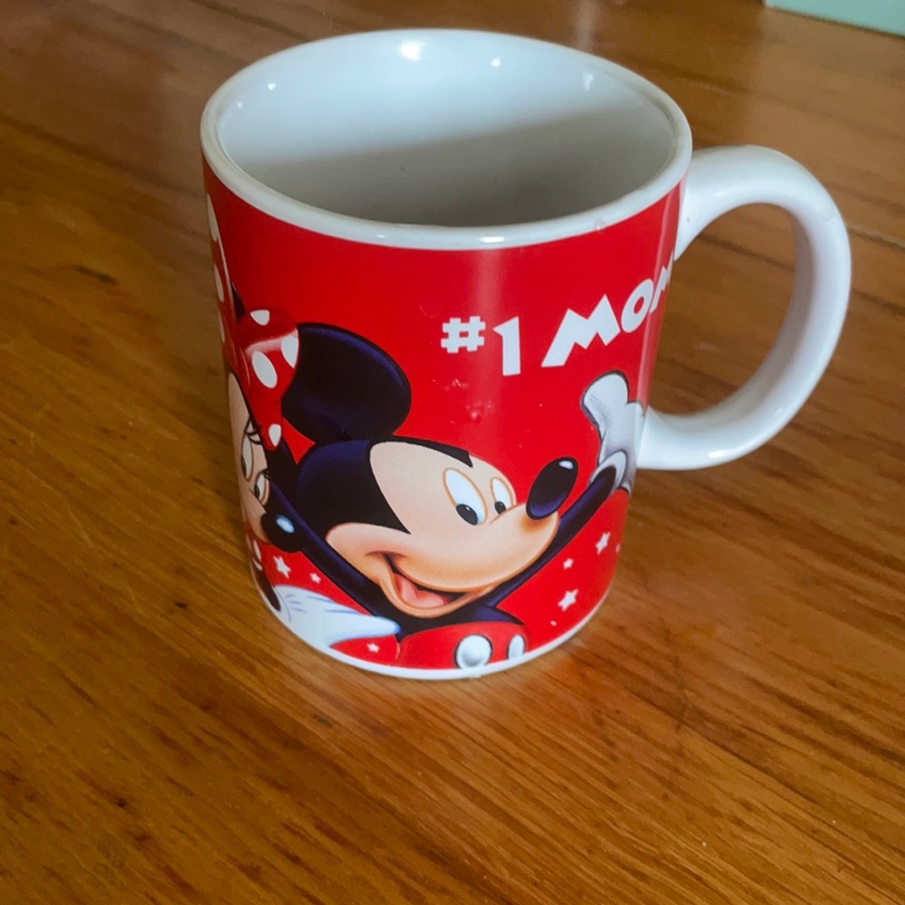 #1 mom Mickey Mouse mug
